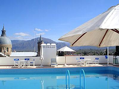 Plaza Hotel La Rioja Bagian luar foto