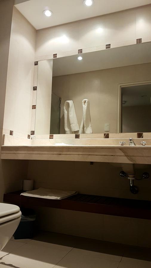 Plaza Hotel La Rioja Bagian luar foto